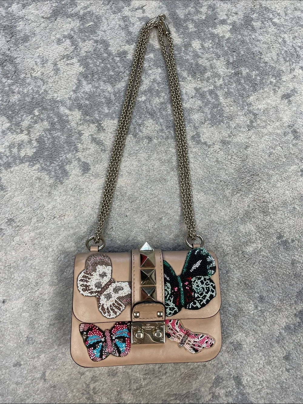 Rare Valentino Garavani Rockstud Butterfly Beaded Shoulder Bag Beige